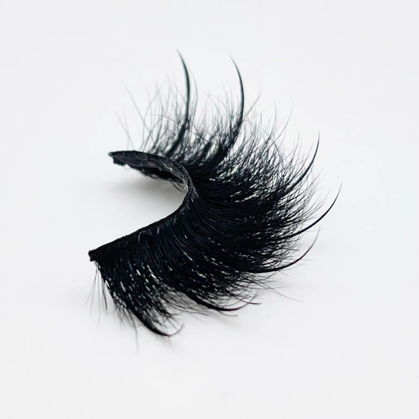 ‘UNSTOPPABLE’ Spiked Lashes