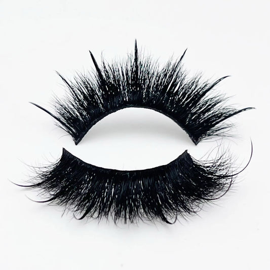 ‘UNSTOPPABLE’ Spiked Lashes