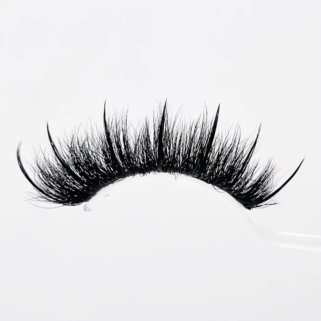 ‘UNSTOPPABLE’ Spiked Lashes - KAIYAA COSMETICS