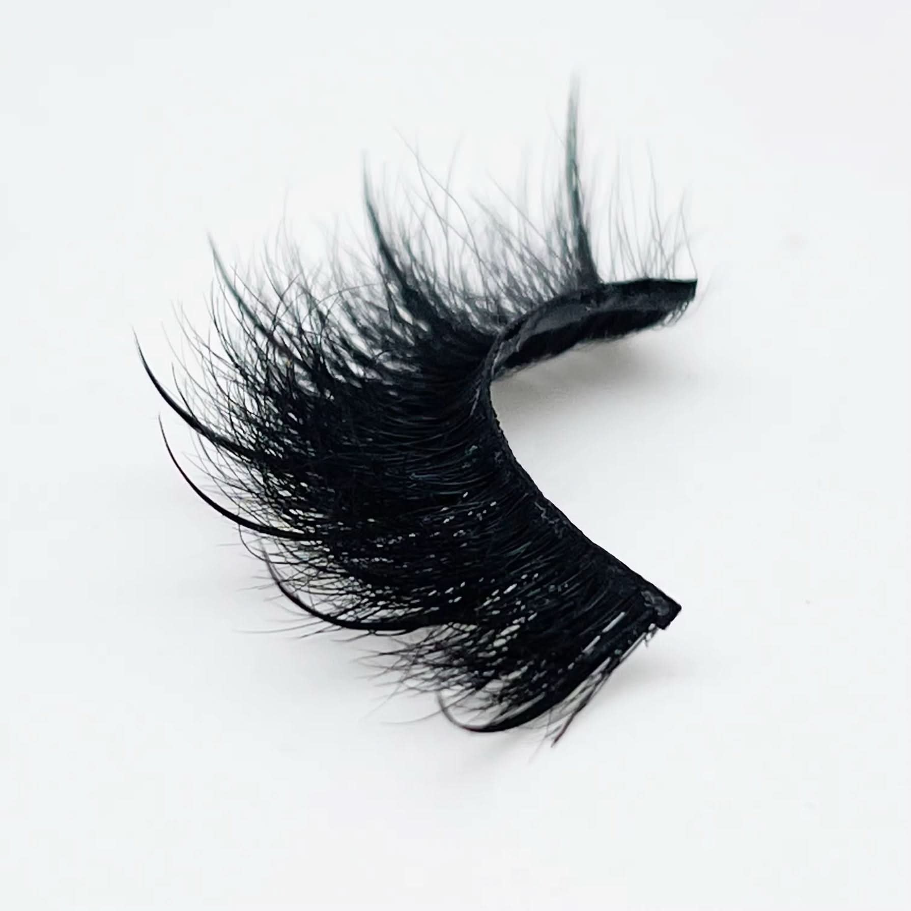 ‘UNSTOPPABLE’ Spiked Lashes - KAIYAA COSMETICS
