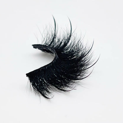 ‘UNSTOPPABLE’ Spiked Lashes